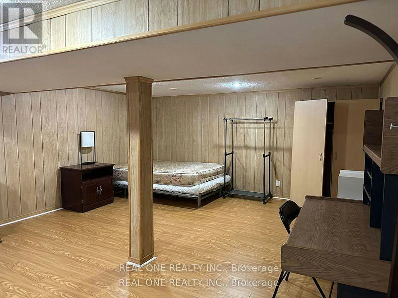 BASEMENT-334 Chester Le Boulevard, Toronto, ON, M1W 2K6 - 2