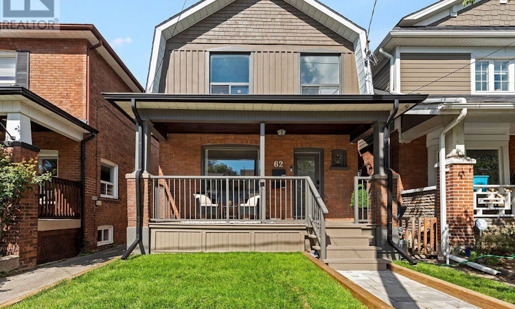 62 Newmarket Avenue