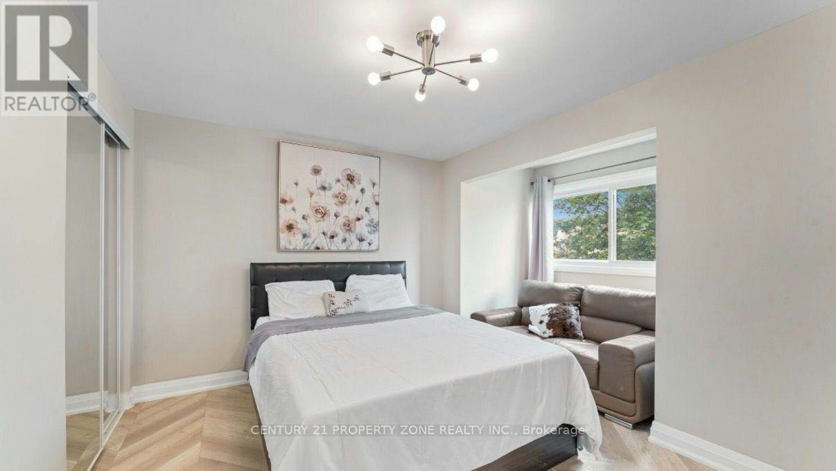 4 Borden Hill Court, Brampton, ON, L6S 3K7 - 10