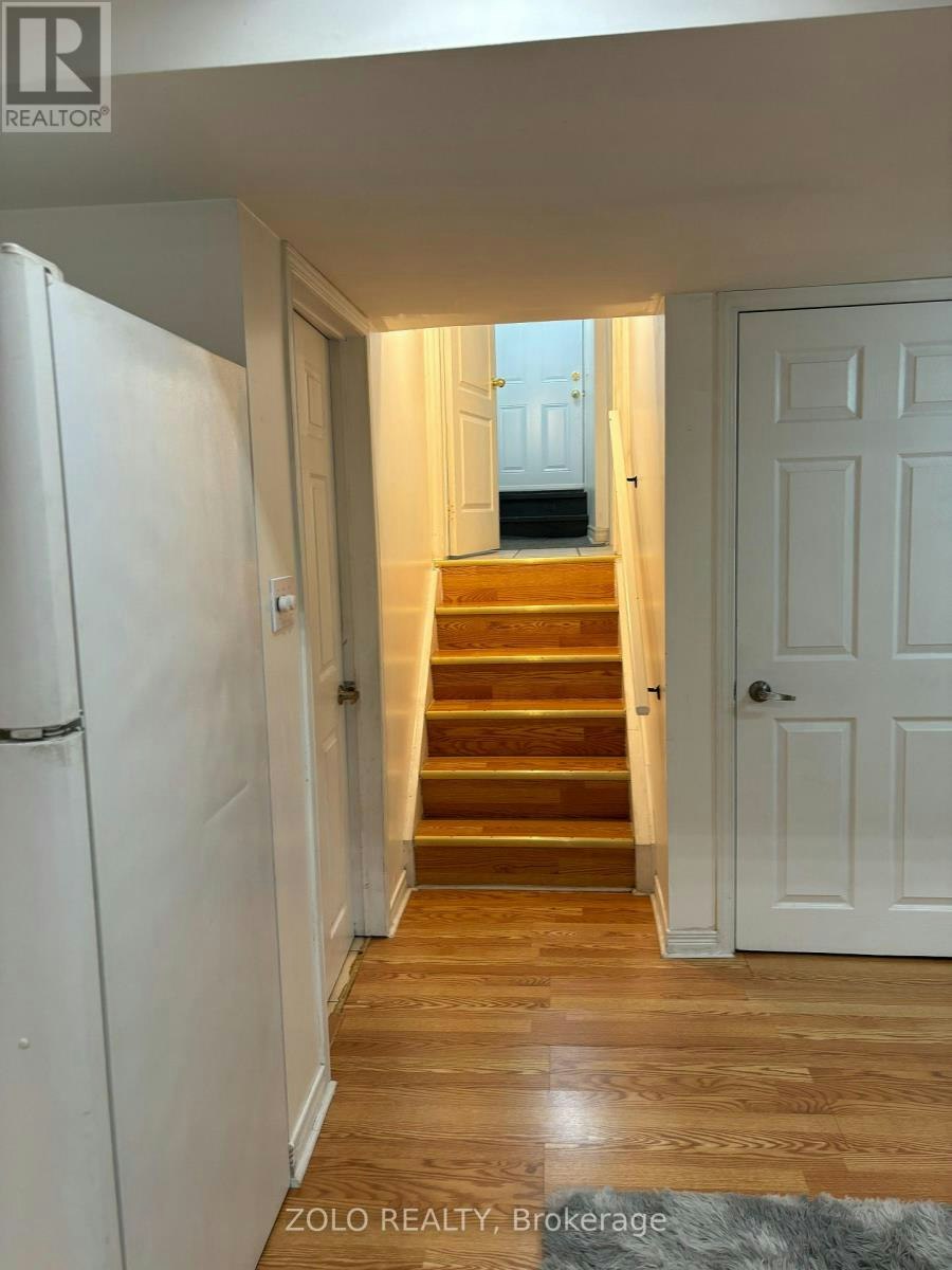 3242 Scotch Pine Gate, Mississauga, ON, L5N 7N1