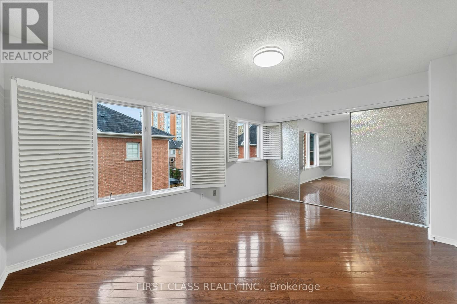 TH10-3076 Lake Shore Boulevard W, Toronto, ON, M8V 1K3 - 23