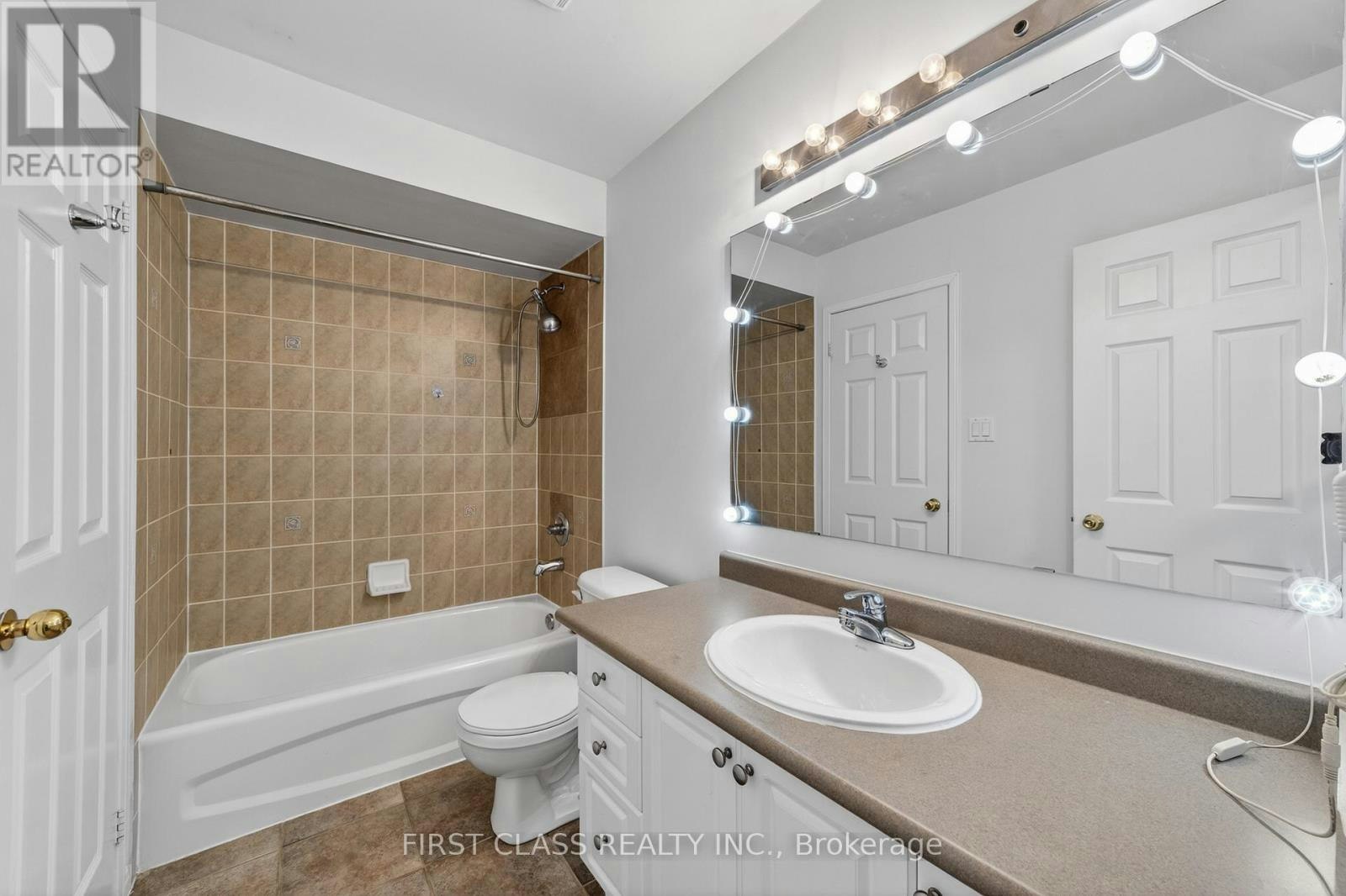 TH10-3076 Lake Shore Boulevard W, Toronto, ON, M8V 1K3 - 31