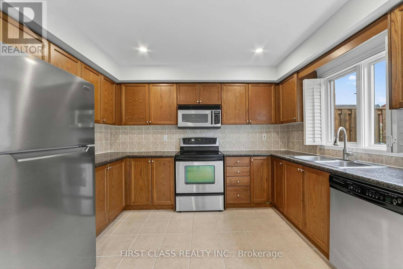 TH10-3076 Lake Shore Boulevard W, Toronto, ON, M8V 1K3 - 17