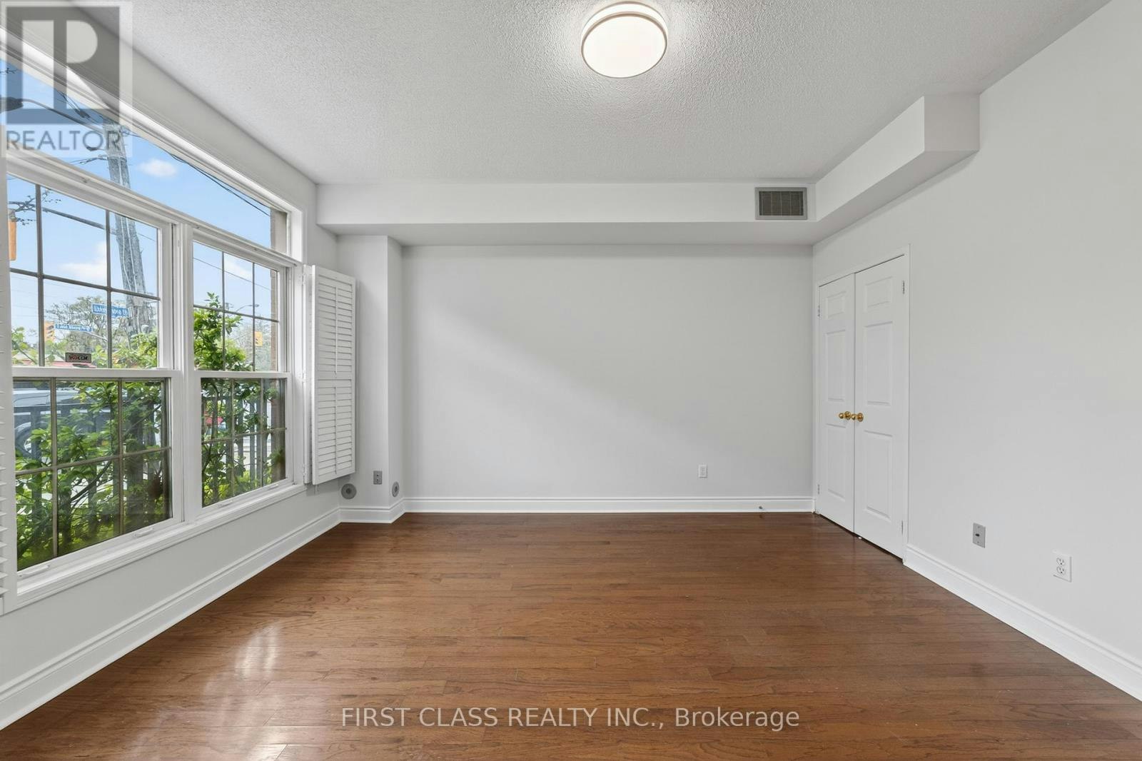 TH10-3076 Lake Shore Boulevard W, Toronto, ON, M8V 1K3 - 7