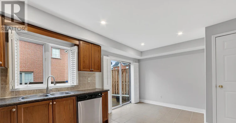 TH10-3076 Lake Shore Boulevard W, Toronto, ON, M8V 1K3 - 18