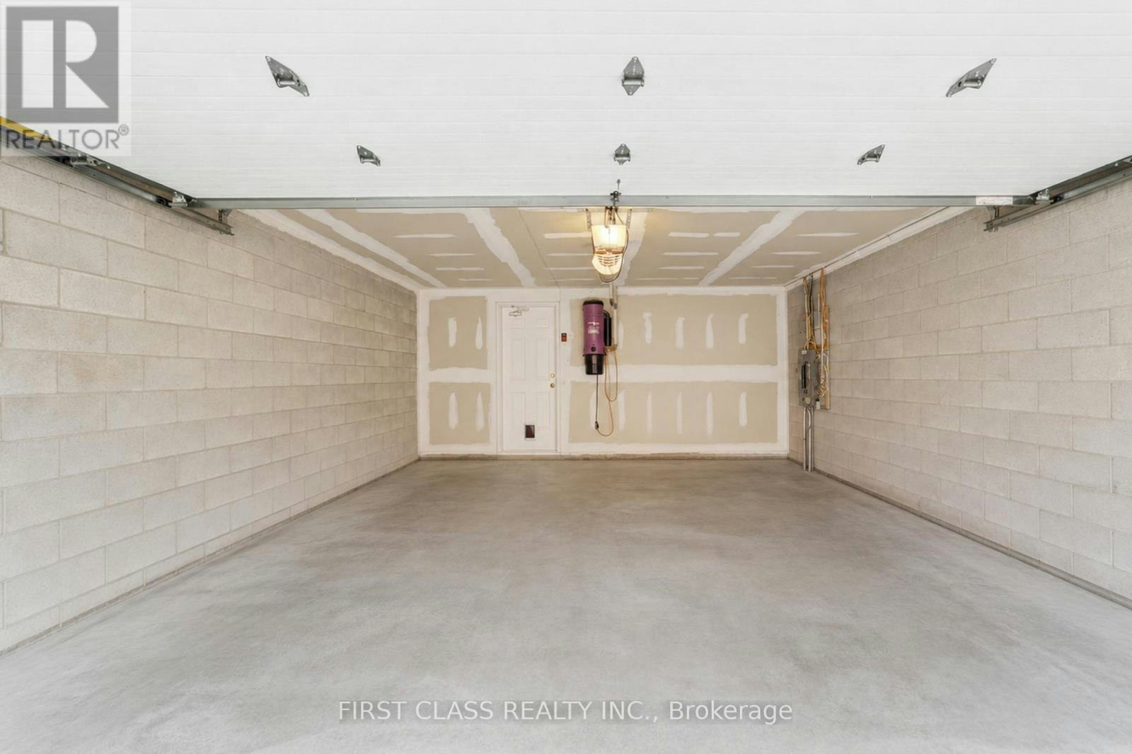 TH10-3076 Lake Shore Boulevard W, Toronto, ON, M8V 1K3 - 35