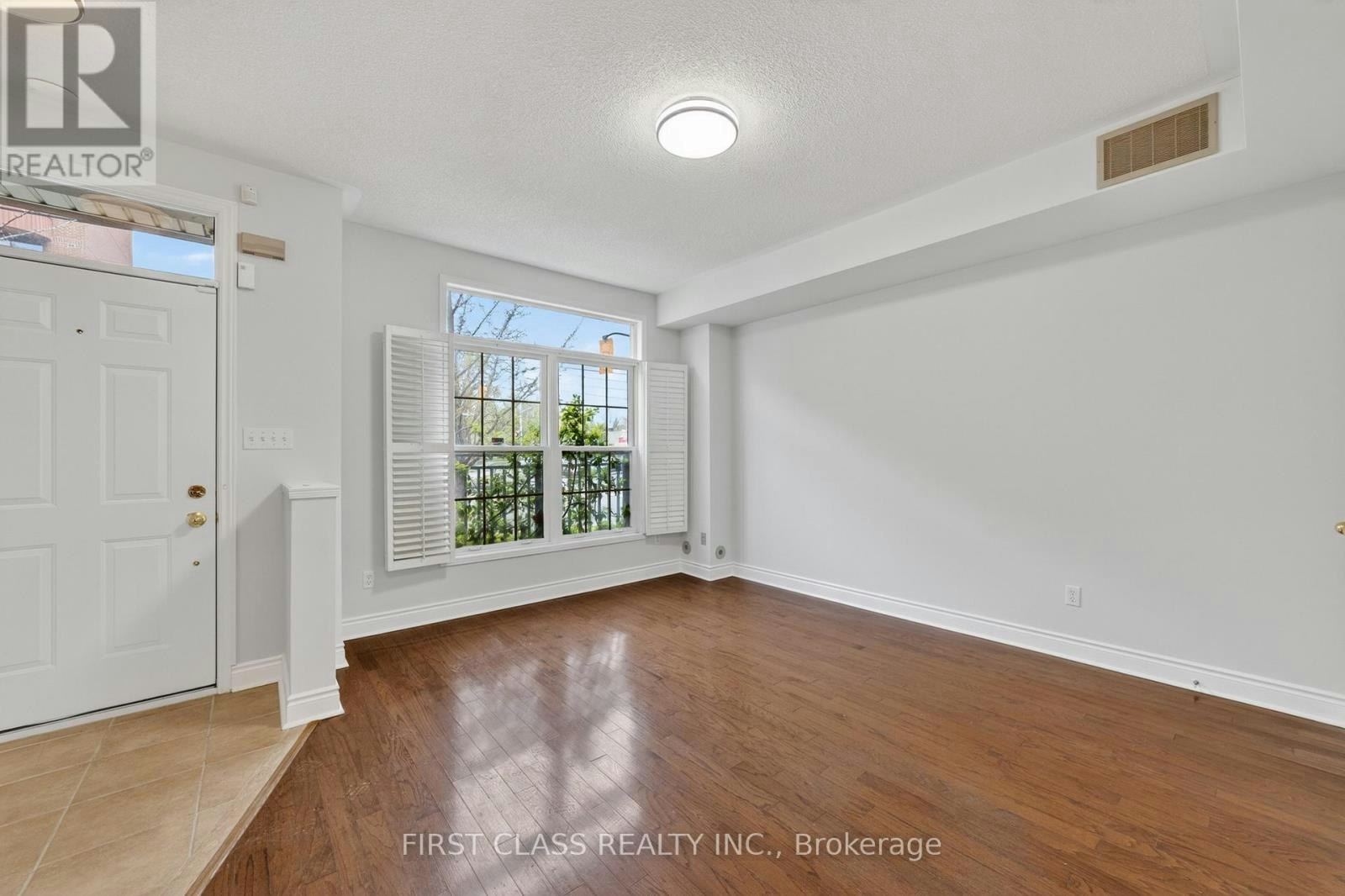 TH10-3076 Lake Shore Boulevard W, Toronto, ON, M8V 1K3 - 6