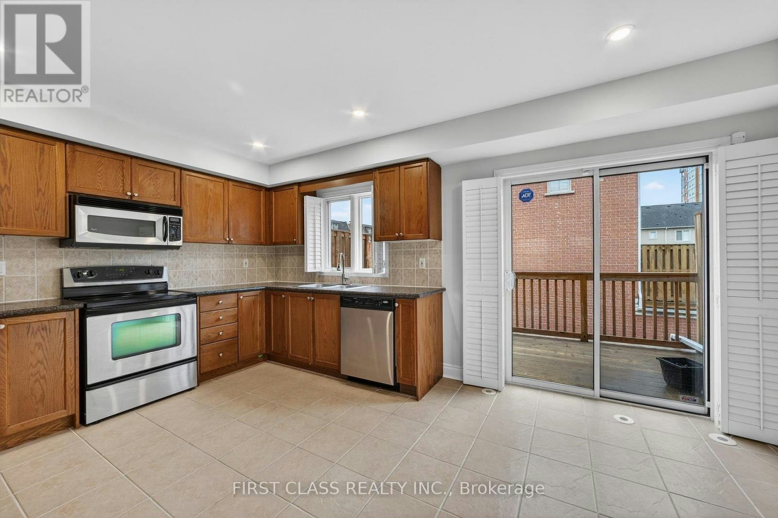 TH10-3076 Lake Shore Boulevard W, Toronto, ON, M8V 1K3 - 15