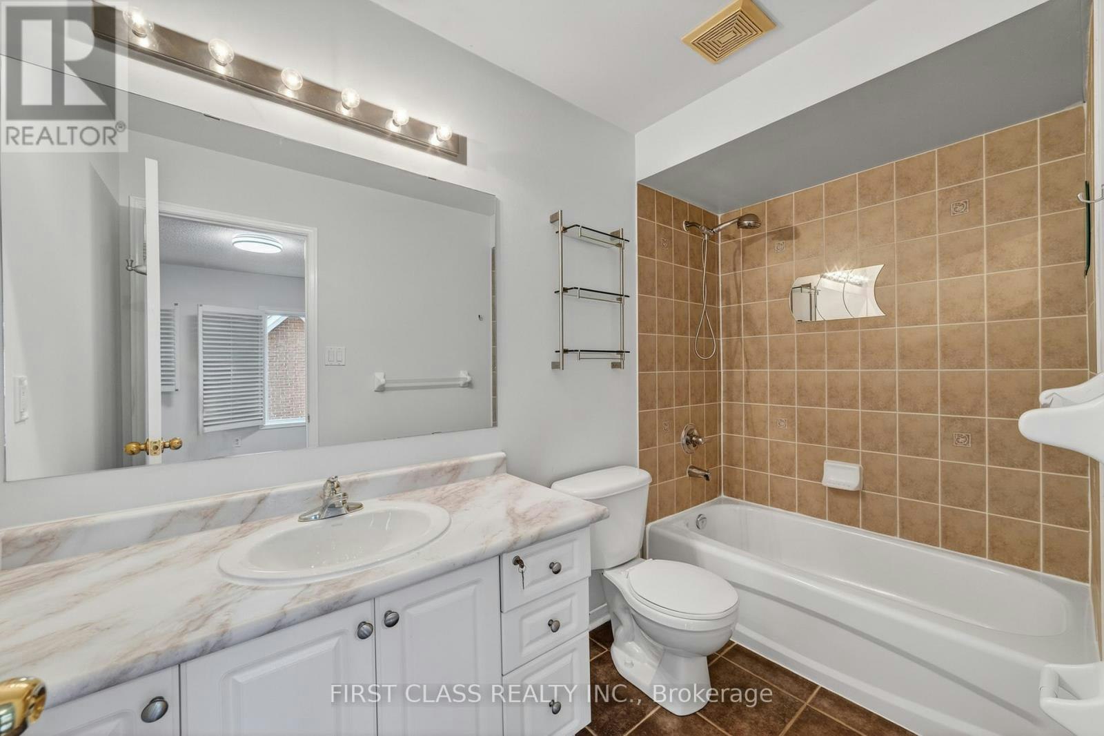 TH10-3076 Lake Shore Boulevard W, Toronto, ON, M8V 1K3 - 24