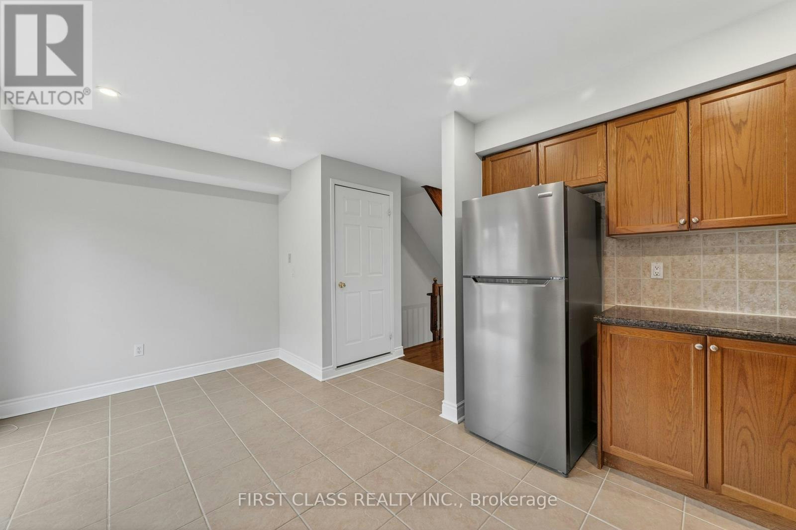 TH10-3076 Lake Shore Boulevard W, Toronto, ON, M8V 1K3 - 19