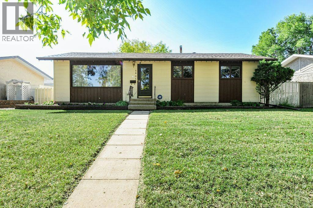 5805 43 Avenue, Camrose, AB, T4V 0A5