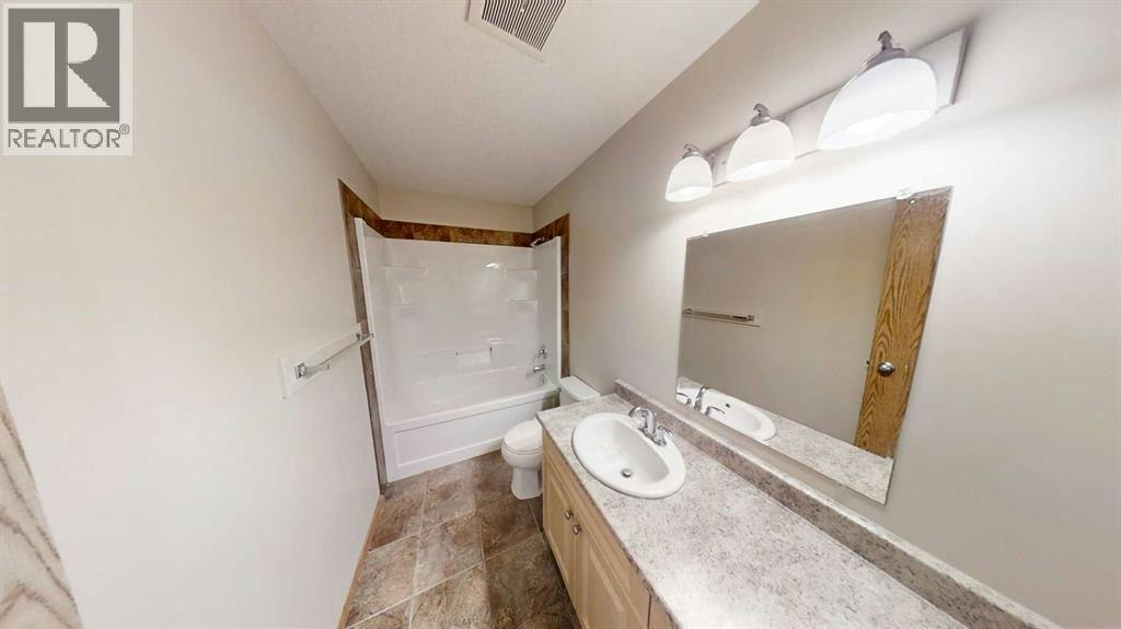 B-9901 109 Avenue, Grande Prairie, AB, T8V 1R7 - 11
