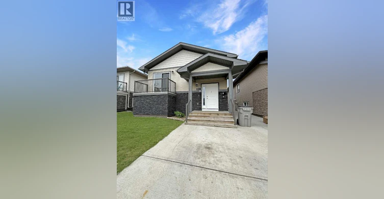 B-9901 109 Avenue, Grande Prairie, AB, T8V 1R7