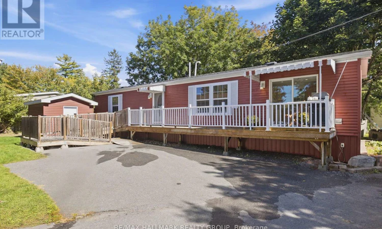 14 Pacific Avenue