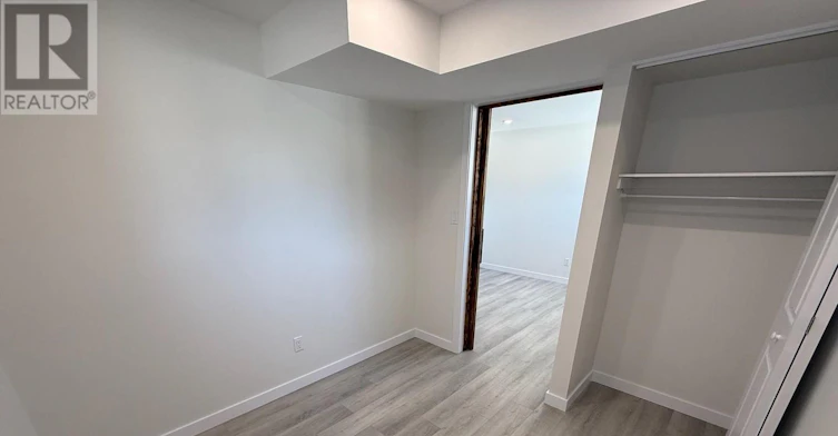 LOWER-245 Benninger Drive, Kitchener, ON, N2E 0K1 - 10