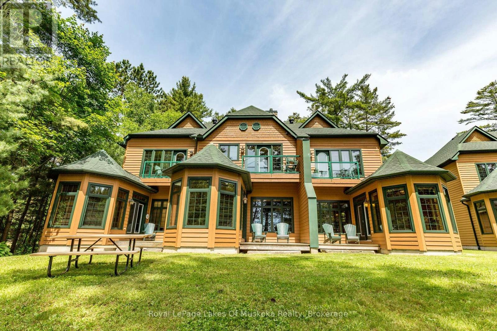 9-1111 Dwight Beach Road, Lake of Bays, ON, P0A 1H0