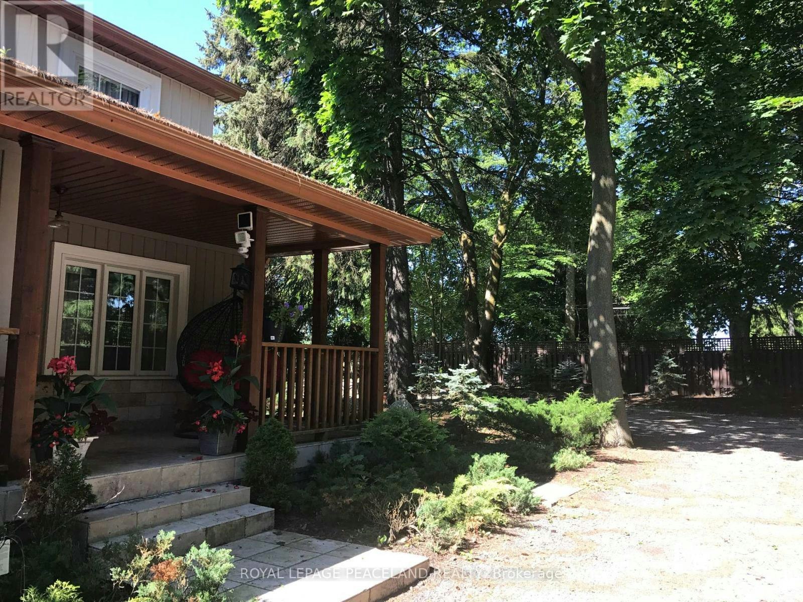 1A-719 Old Bathurst Street, King, ON, L3X 3A6 - 2
