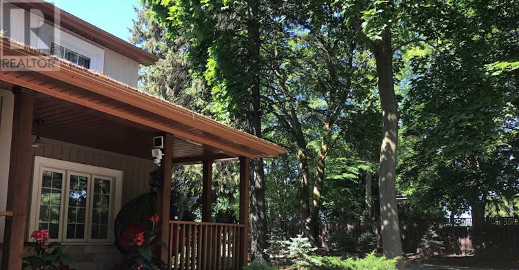 1A-719 Old Bathurst Street, King, ON, L3X 3A6 - 2