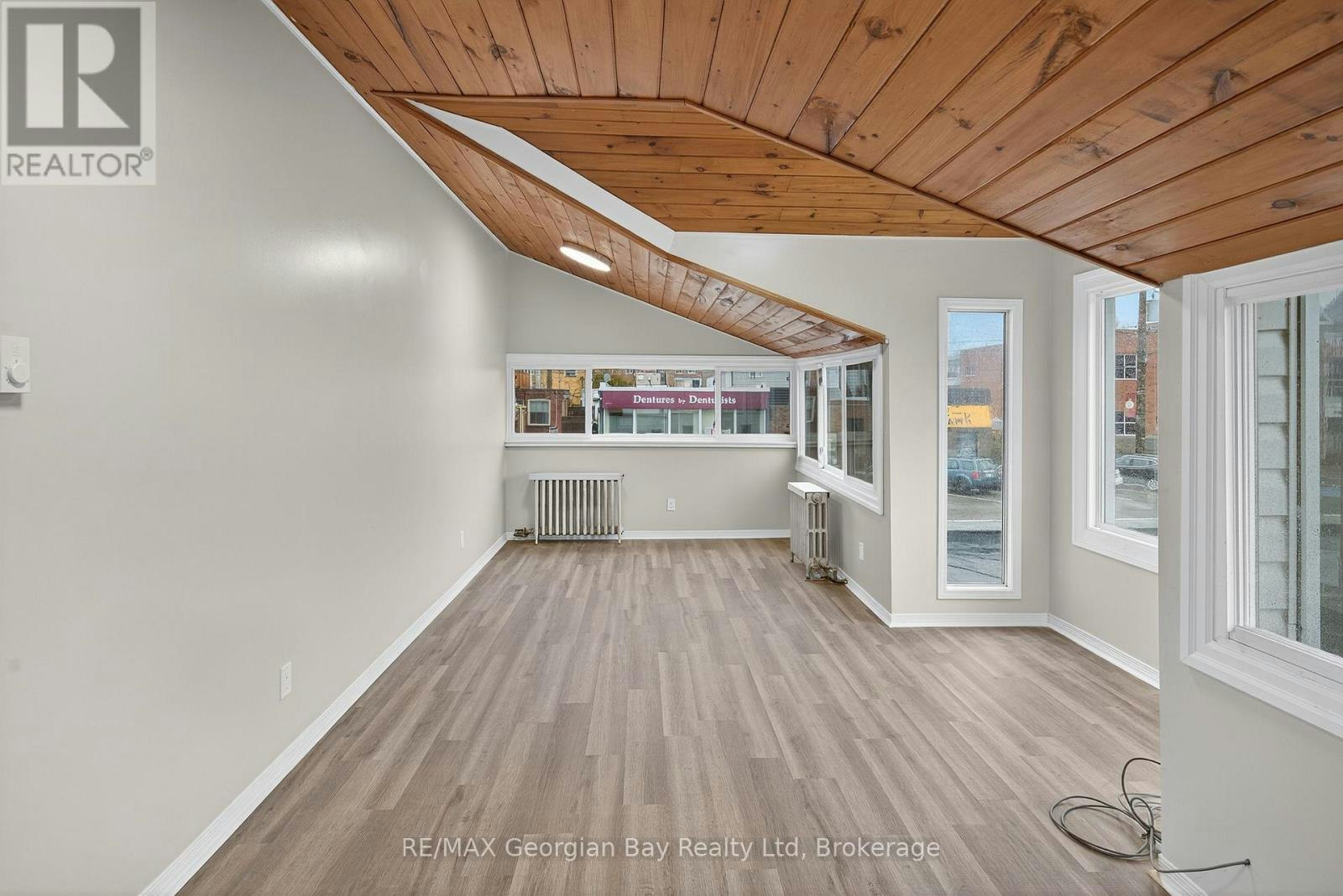 3-90 Main Street, Penetanguishene, ON, L9M 1T4 - 9