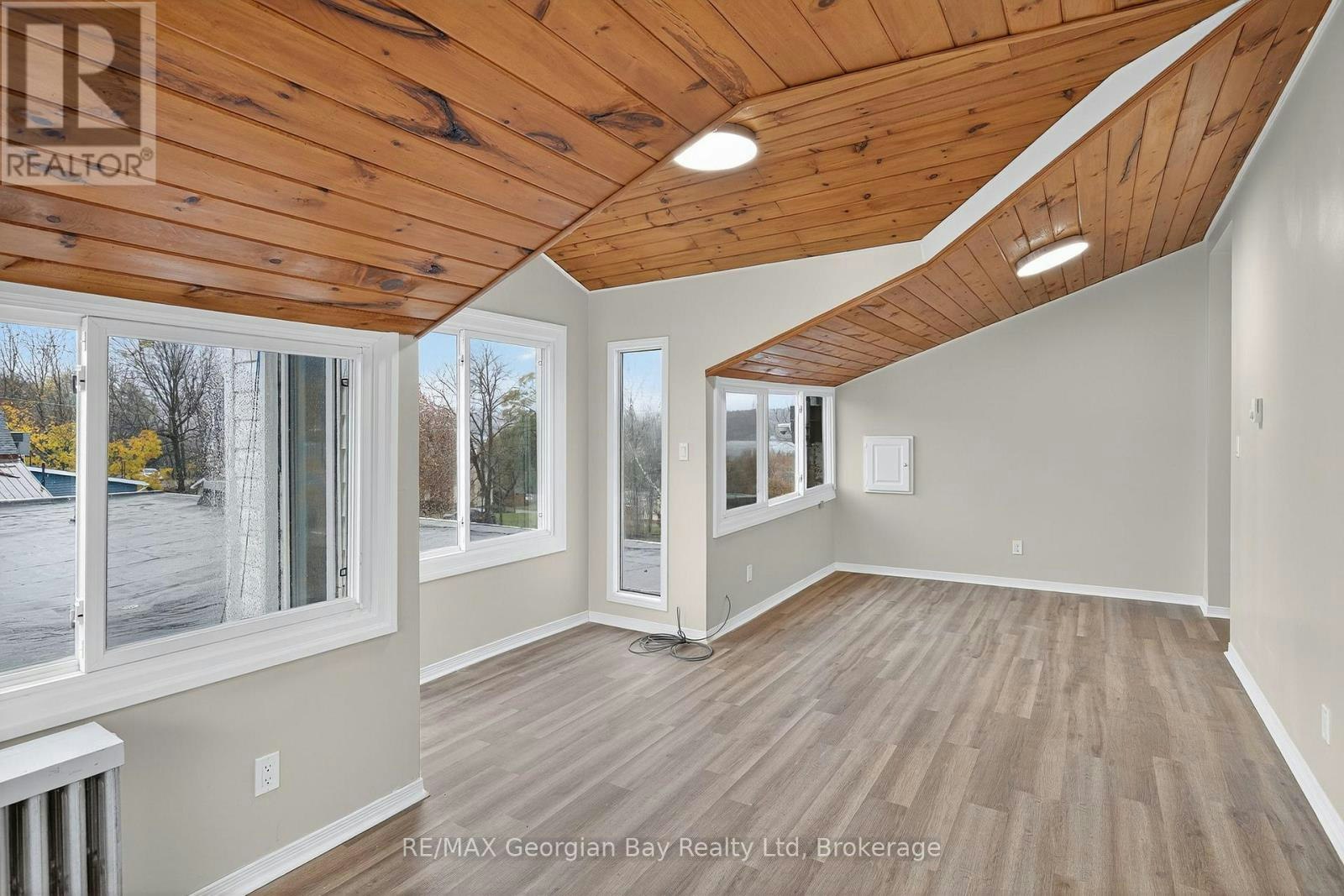 3-90 Main Street, Penetanguishene, ON, L9M 1T4 - 6