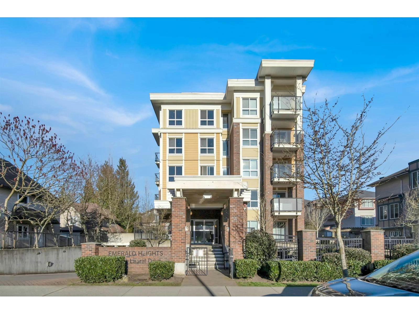 201-13883 Laurel Drive, Surrey, BC, V3T 1A8