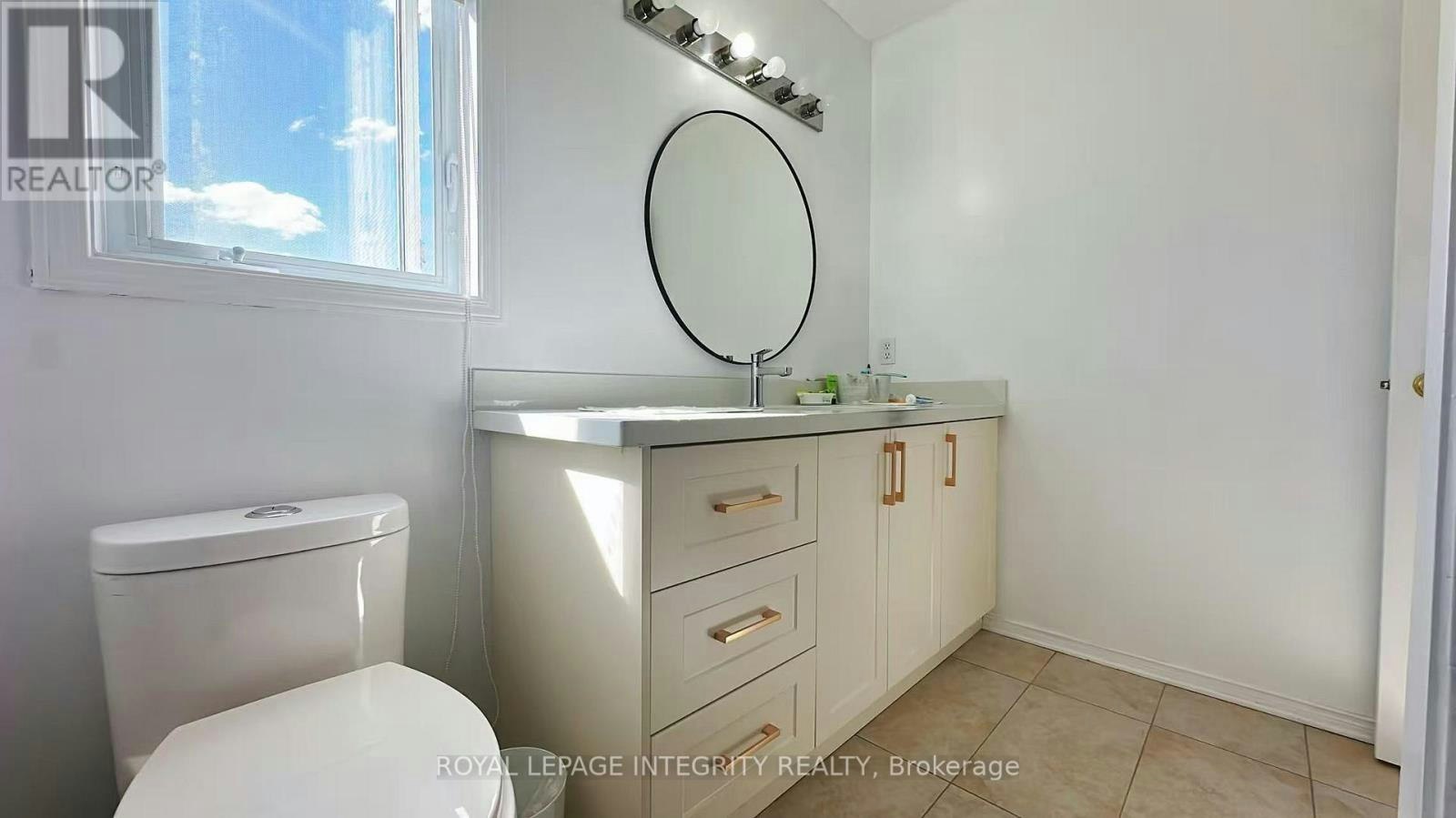 148 Grovemont Drive, Ottawa, ON, K2G 6Z9 - 15