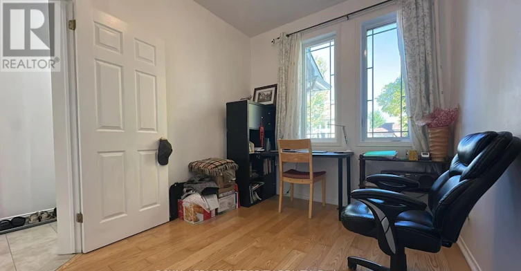 148 Grovemont Drive, Ottawa, ON, K2G 6Z9 - 4