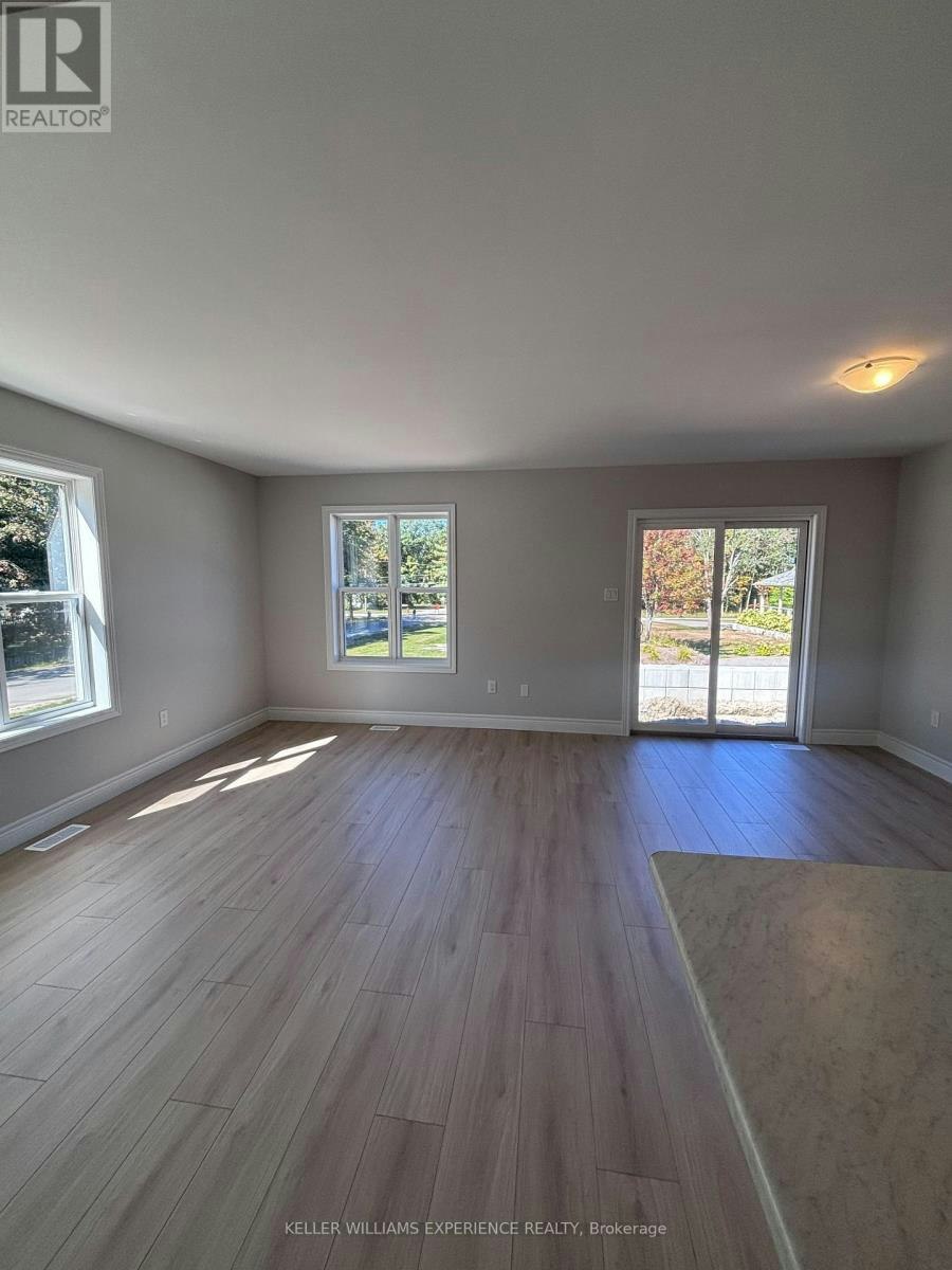 900 Wild Rose Drive, Gravenhurst, ON, P1P 0B4 - 4