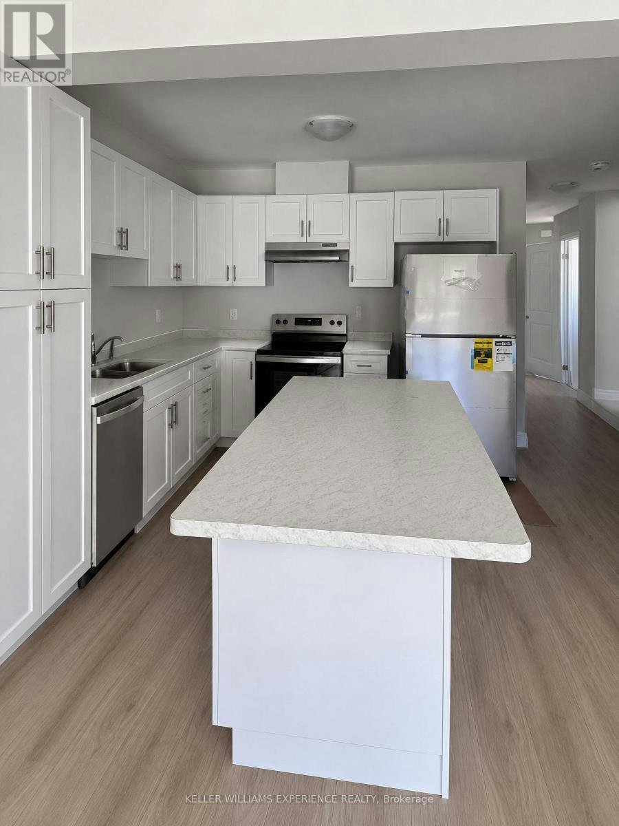 900 Wild Rose Drive, Gravenhurst, ON, P1P 0B4 - 3