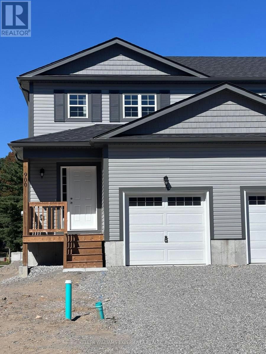 900 Wild Rose Drive, Gravenhurst, ON, P1P 0B4