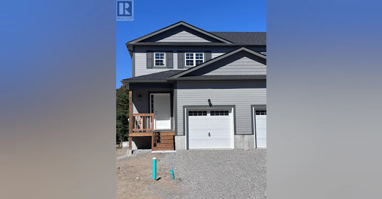 900 Wild Rose Drive, Gravenhurst, ON, P1P 0B4