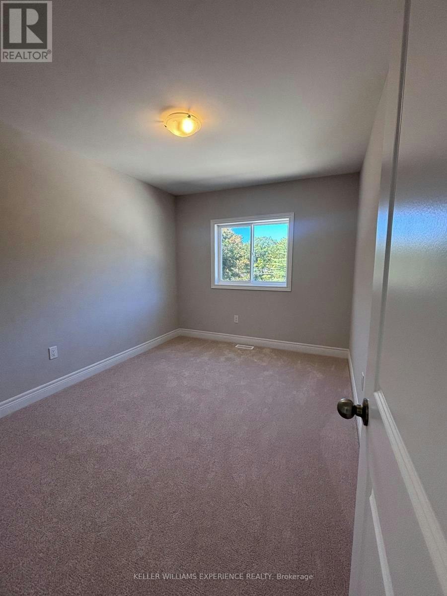 900 Wild Rose Drive, Gravenhurst, ON, P1P 0B4 - 9