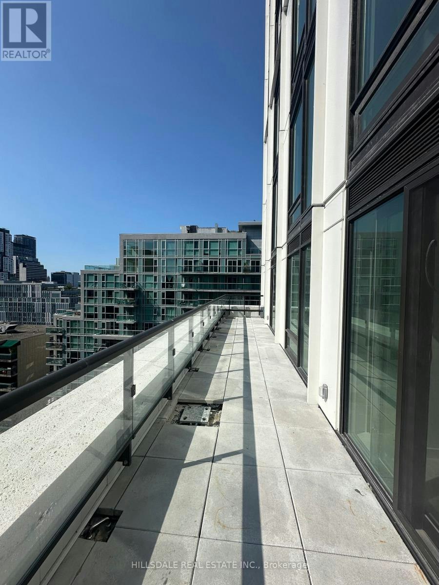 1220-121 St Patrick Street, Toronto, ON, M5T 0B8 - 4