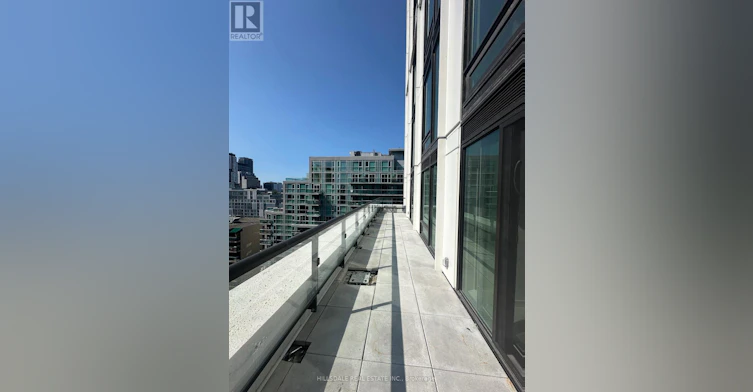 1220-121 St Patrick Street, Toronto, ON, M5T 0B8 - 4