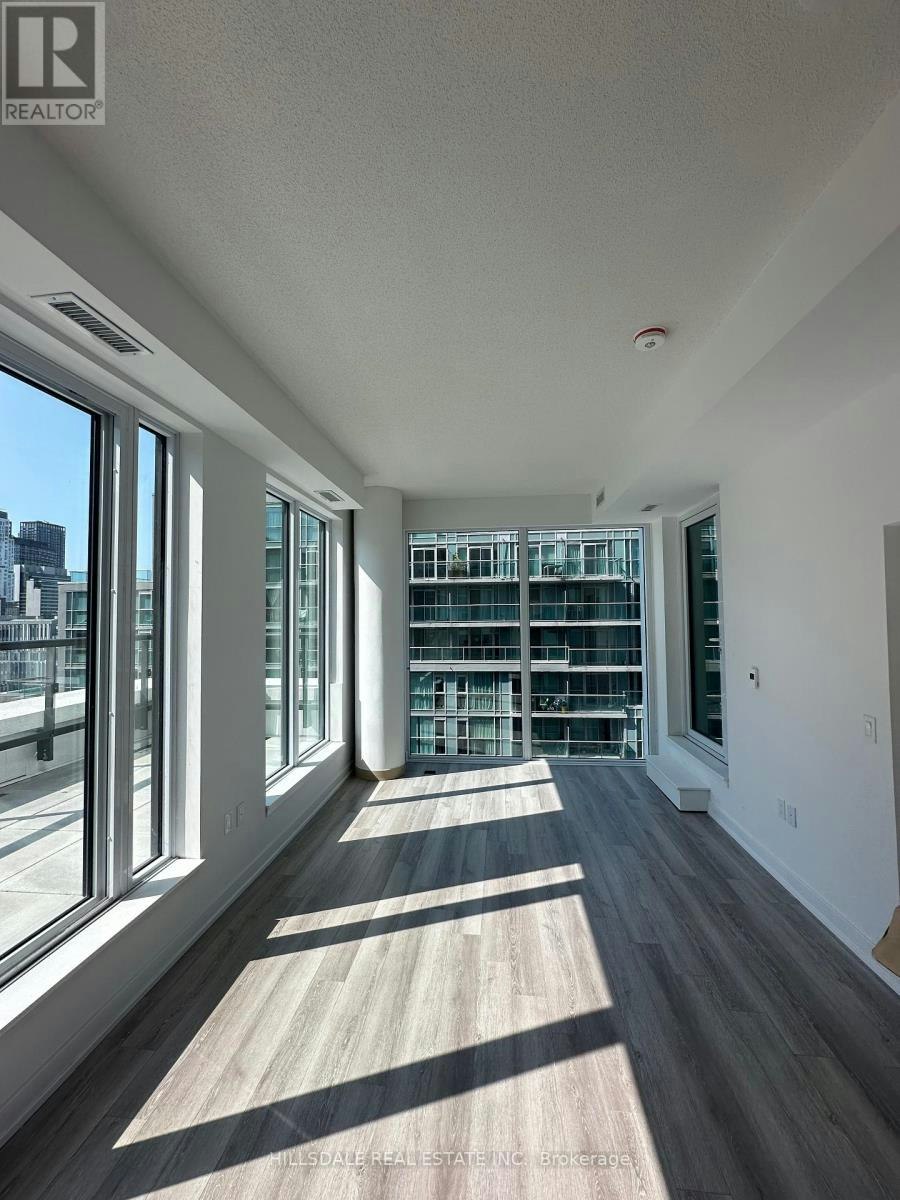 1220-121 St Patrick Street, Toronto, ON, M5T 0B8 - 9