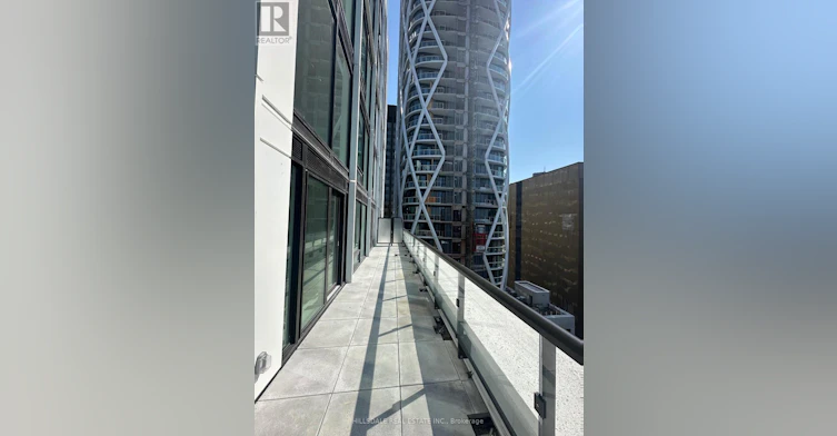 1220-121 St Patrick Street, Toronto, ON, M5T 0B8 - 5