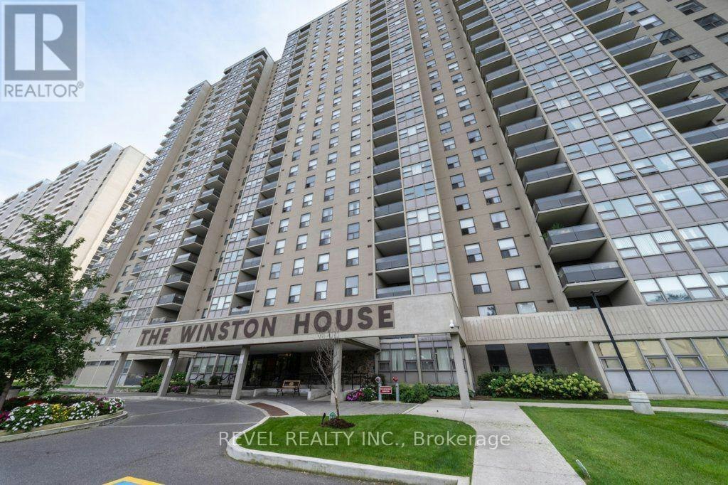 75 Emmett Avenue, Toronto, ON, M6M 5A7