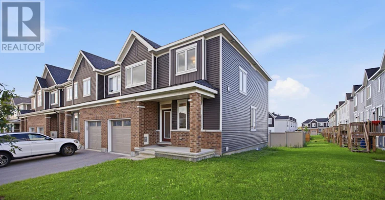 651 Chillerton Drive, Manotick, ON, K2J 6C6 - 2