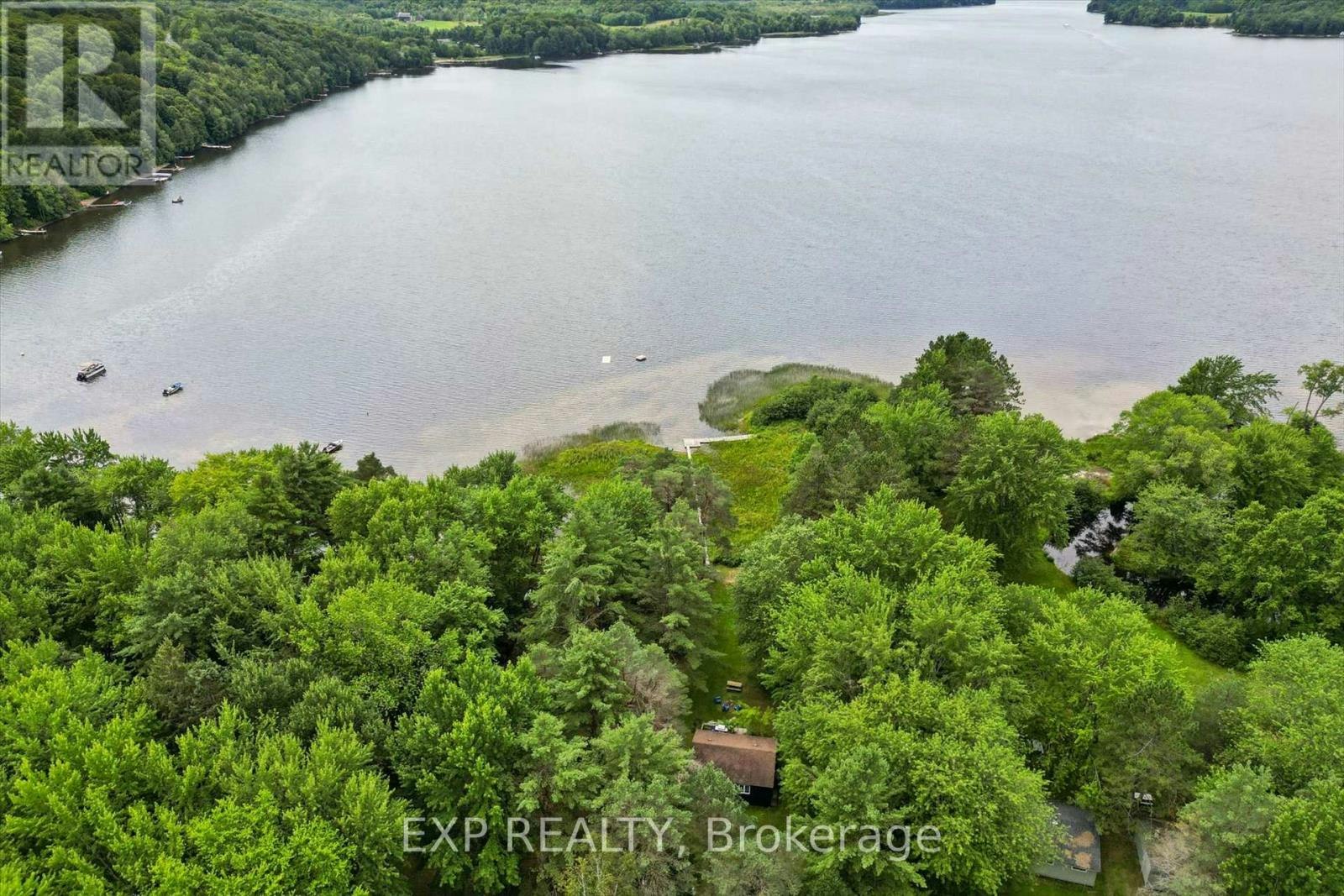 1039 Wonder Beach Road, Muskoka Lakes, ON, P0B 1M0