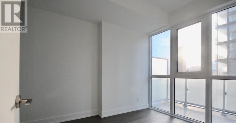 1901-7 Grenville Street, Toronto, ON, M4Y 0E9 - 5