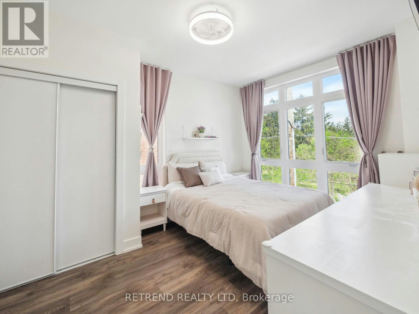9-1 Bond Crescent, Richmond Hill, ON, L4E 1J4 - 15