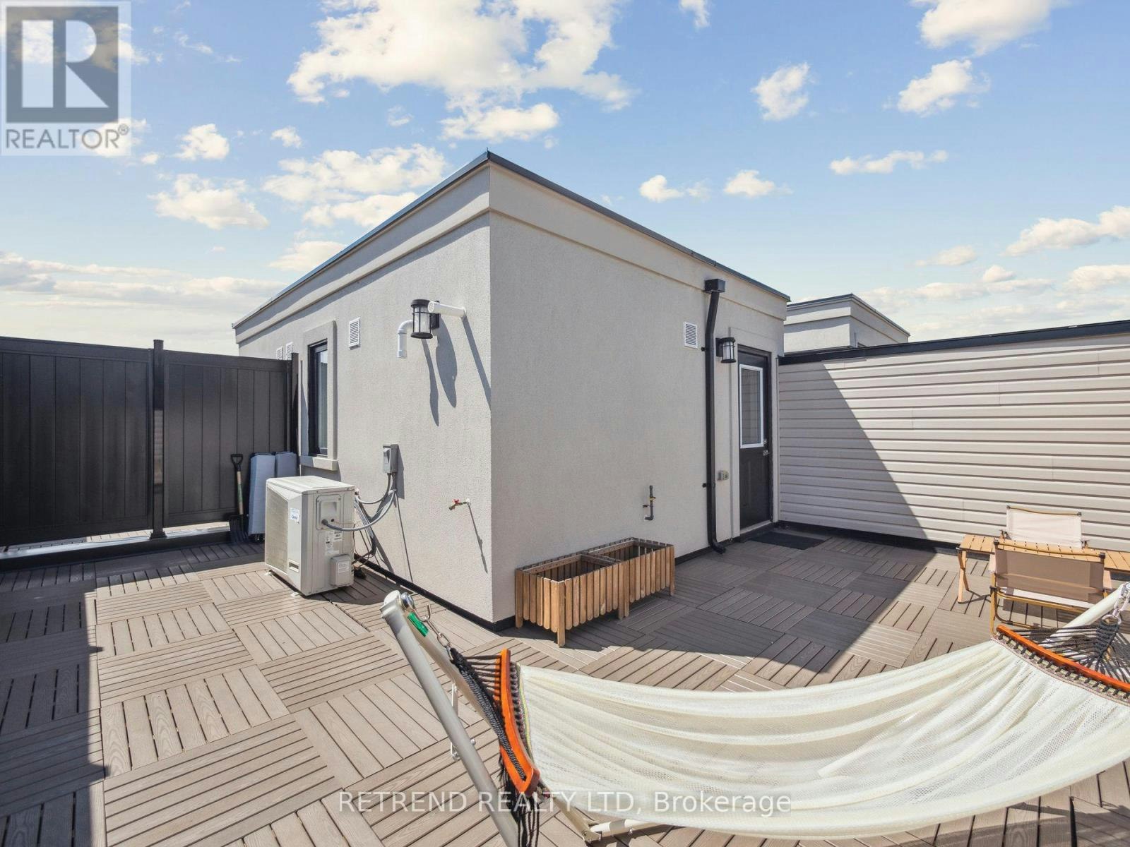 9-1 Bond Crescent, Richmond Hill, ON, L4E 1J4 - 23