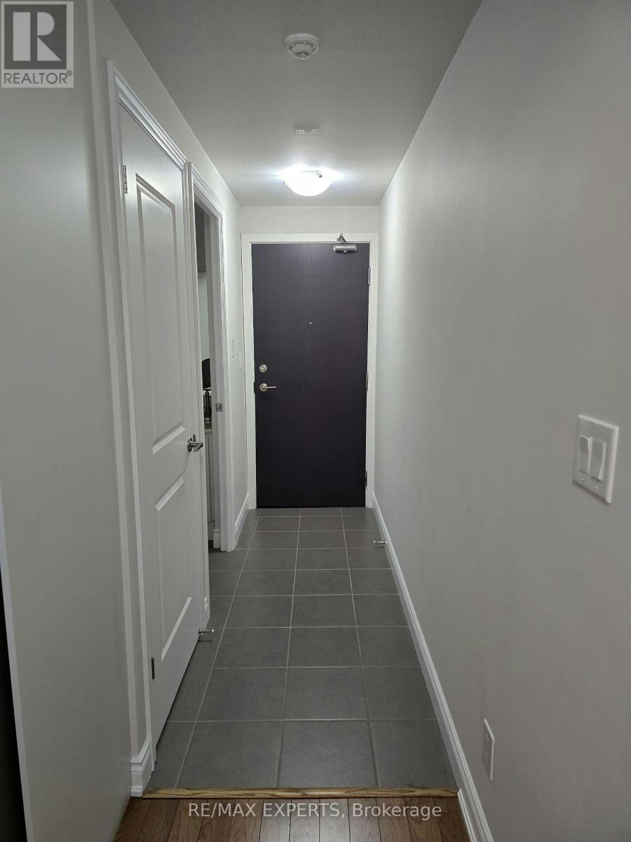 207-281 Woodbridge Avenue, Vaughan, ON, L4L 0C6 - 3