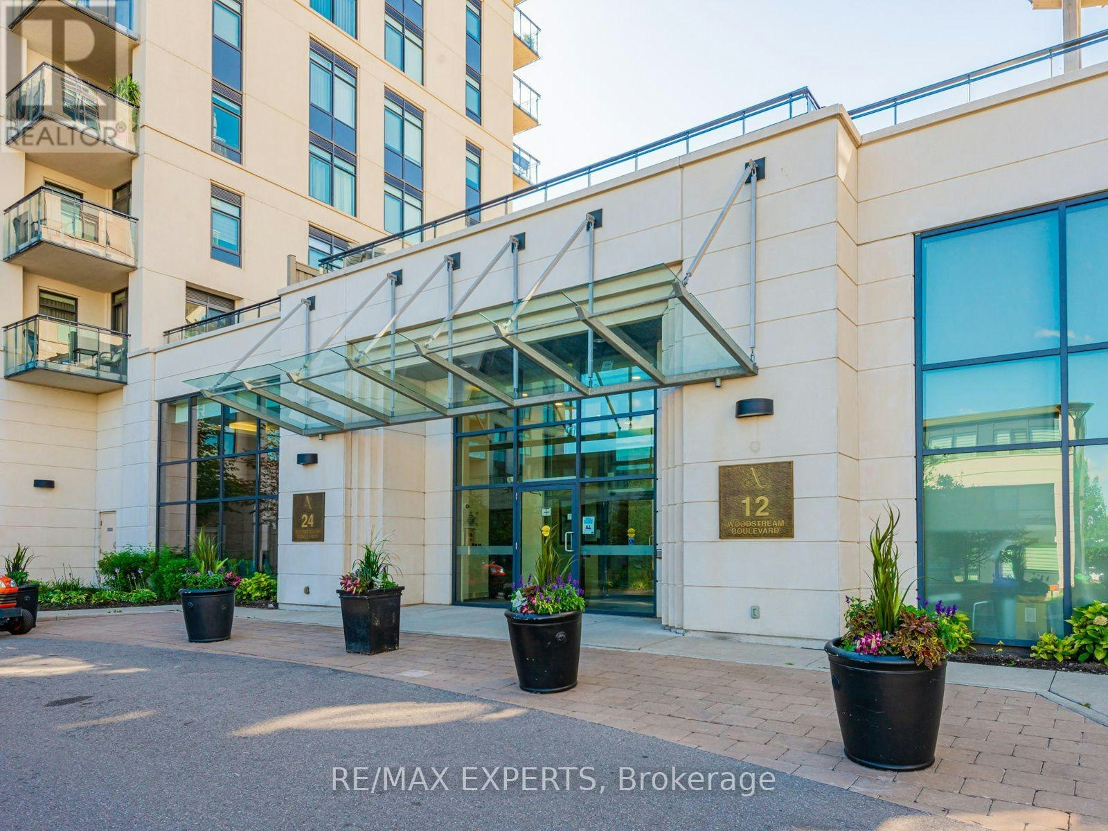 204-12 Woodstream Boulevard, Vaughan, ON, L4L 8C3 - 2