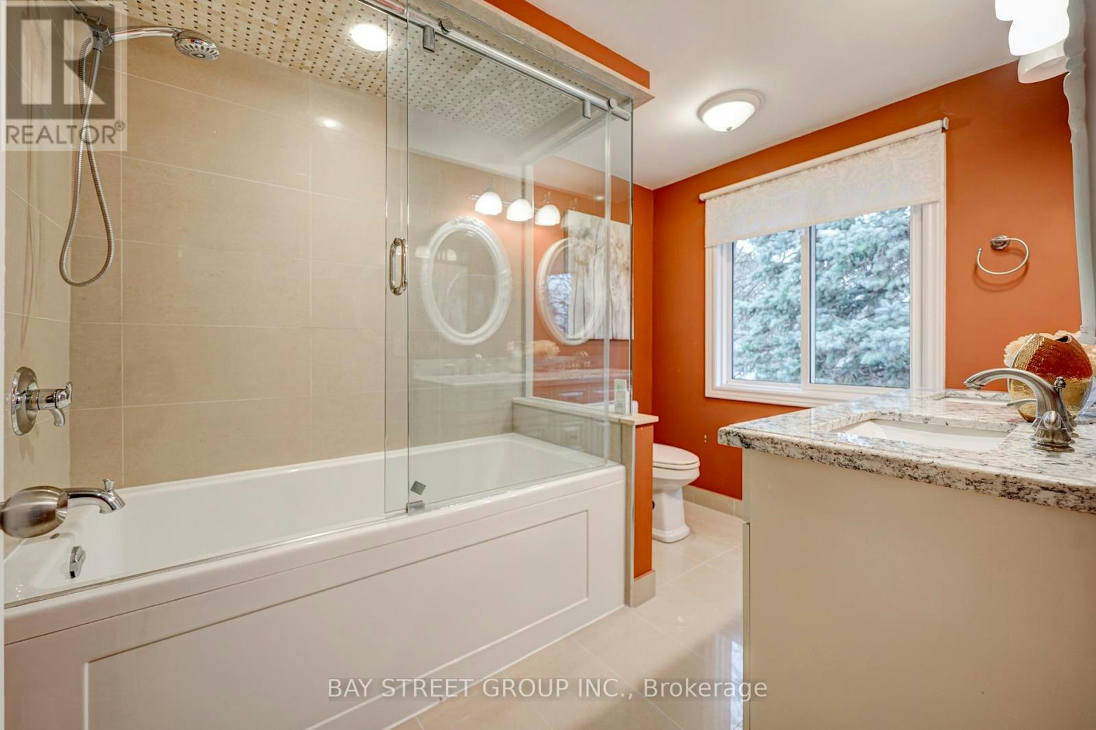 220 Arichat Road, Oakville, ON, L6J 6A7 - 28