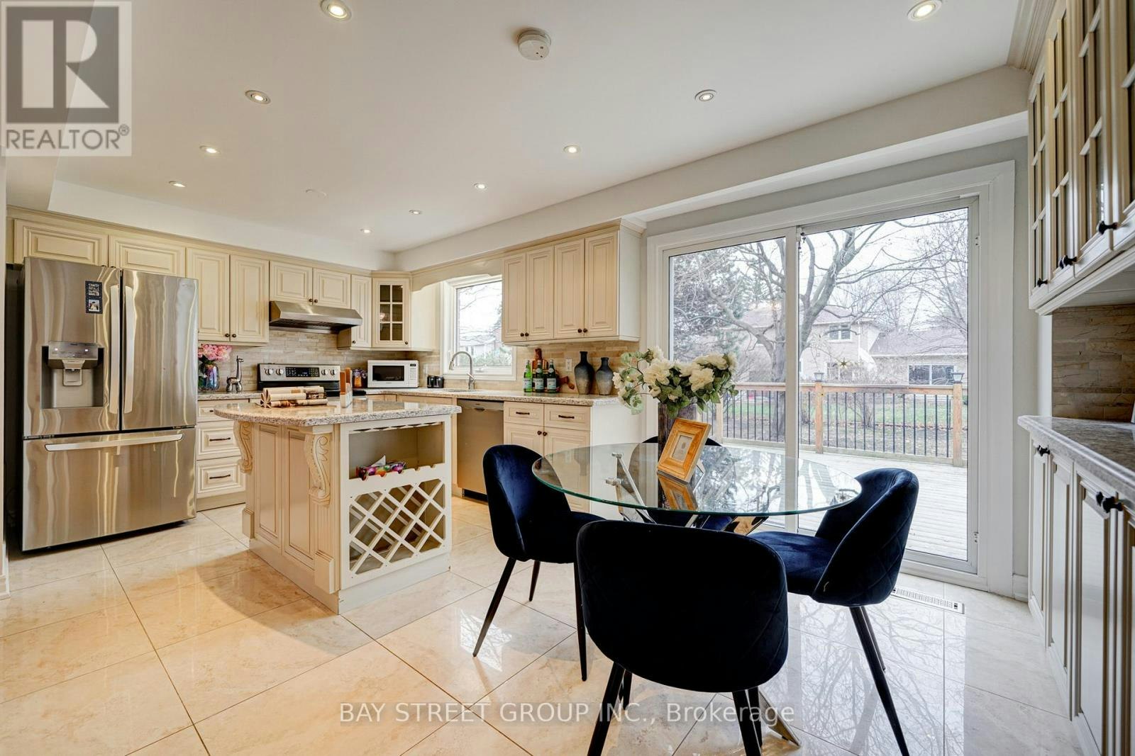 220 Arichat Road, Oakville, ON, L6J 6A7 - 14