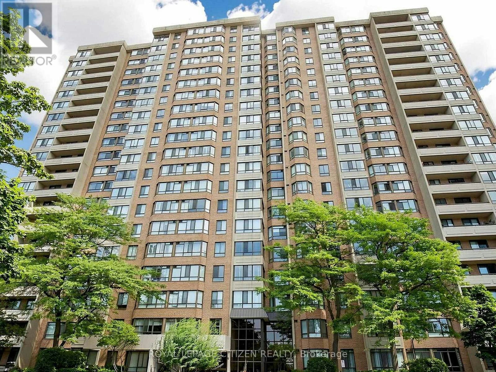 1005-100 County Court Boulevard, Brampton, ON, L6W 3X1