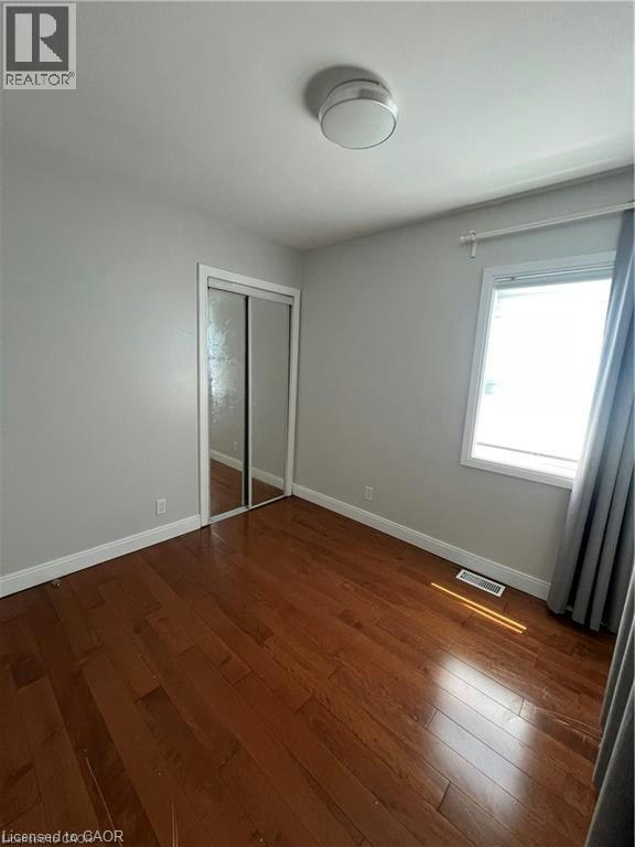 179 Vine Street S, St. Catharines, ON, L2R 3Y7 - 5