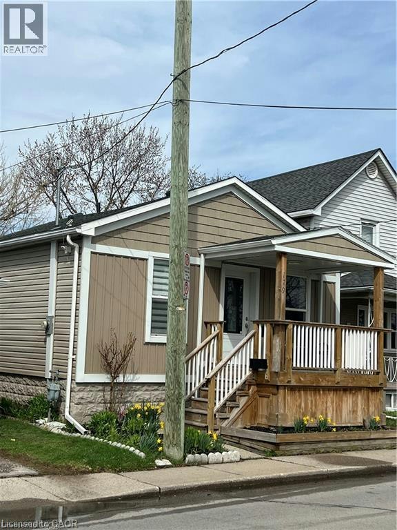 179 Vine Street S, St. Catharines, ON, L2R 3Y7 - 13