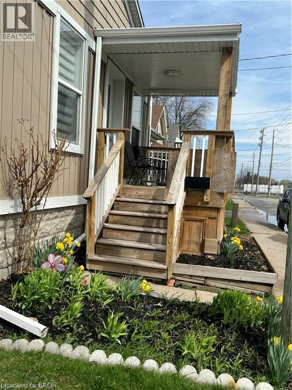 179 Vine Street S, St. Catharines, ON, L2R 3Y7 - 14